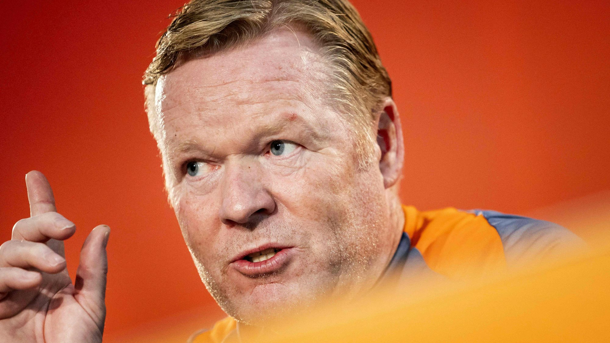 Nimmt selten ein Blat vor den Mund: Bondscoach Ronald Koeman ließ sich nach dem 2:2 gegen Deutschland übder DFB -Abwehrspieler Jonathan Tah aus.
