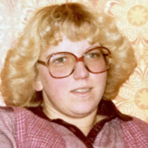 Claudia Wilbert wurde mit 17 Jahren von einem Unbekannten getötet. Der Mordfall ist seit über 45 Jahren ungelöst.