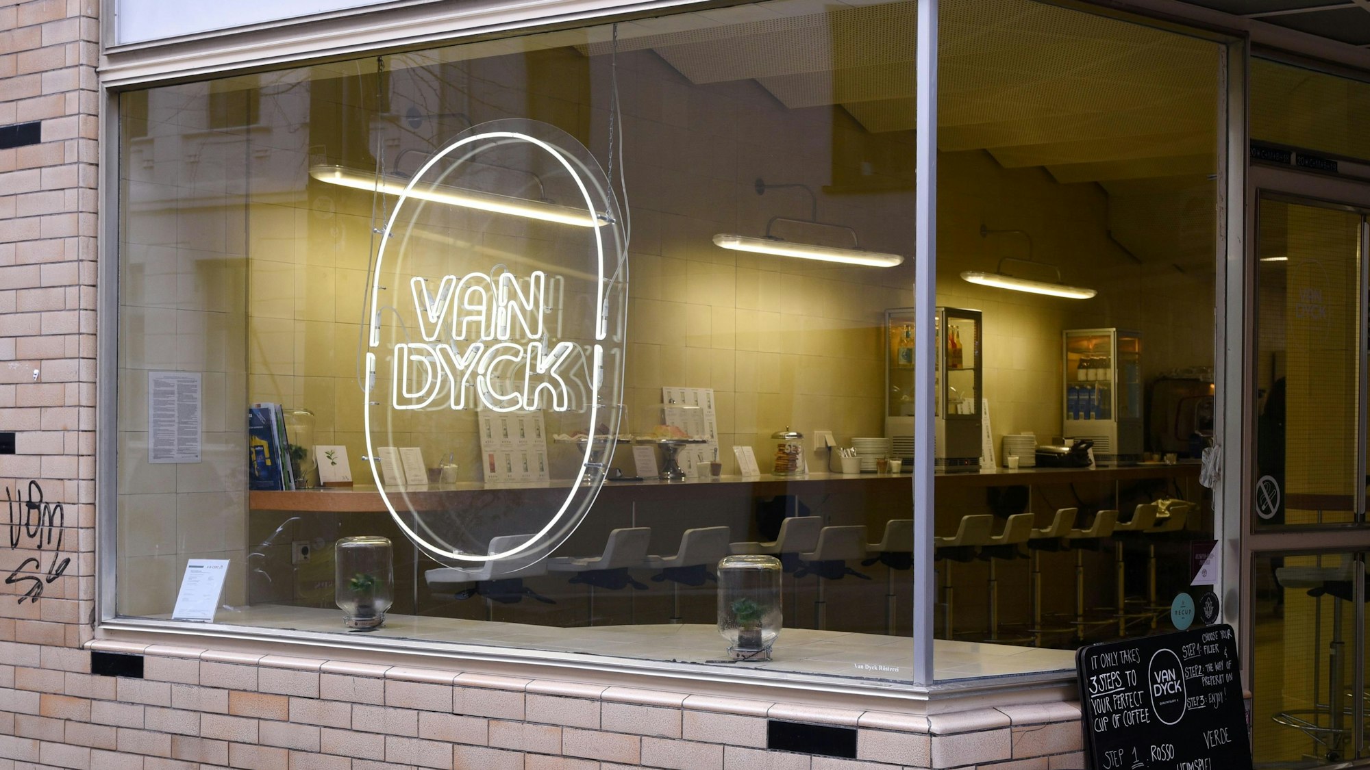 Die Espressobar Van Dyck in Ehrenfeld.