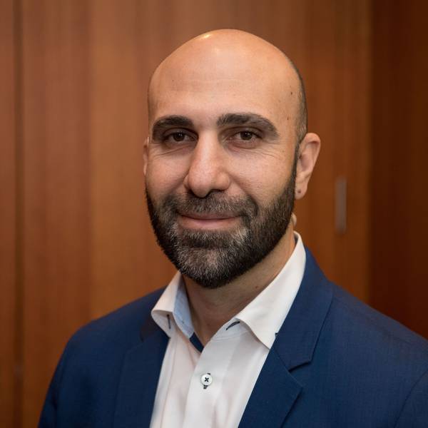 ARCHIV - 15.11.2019, Berlin: Ahmad Mansour, Psychologe, bei der Vorstellung des bundesweiten Projekts "Moscheen für Integration". Ziel des Projektes ist es, die Stellung muslimischer Gemeinden im Alltag und im Umgang mit Behörden zu verbessern. (zu «Experte Mansour fordert bessere Konzepte gegen Antisemitismus») Foto: Jörg Carstensen/dpa +++ dpa-Bildfunk +++