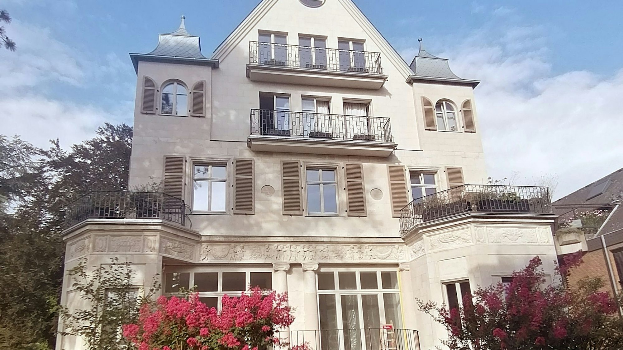 Die Villa in ihrem rekonstruierten Zustand heute.