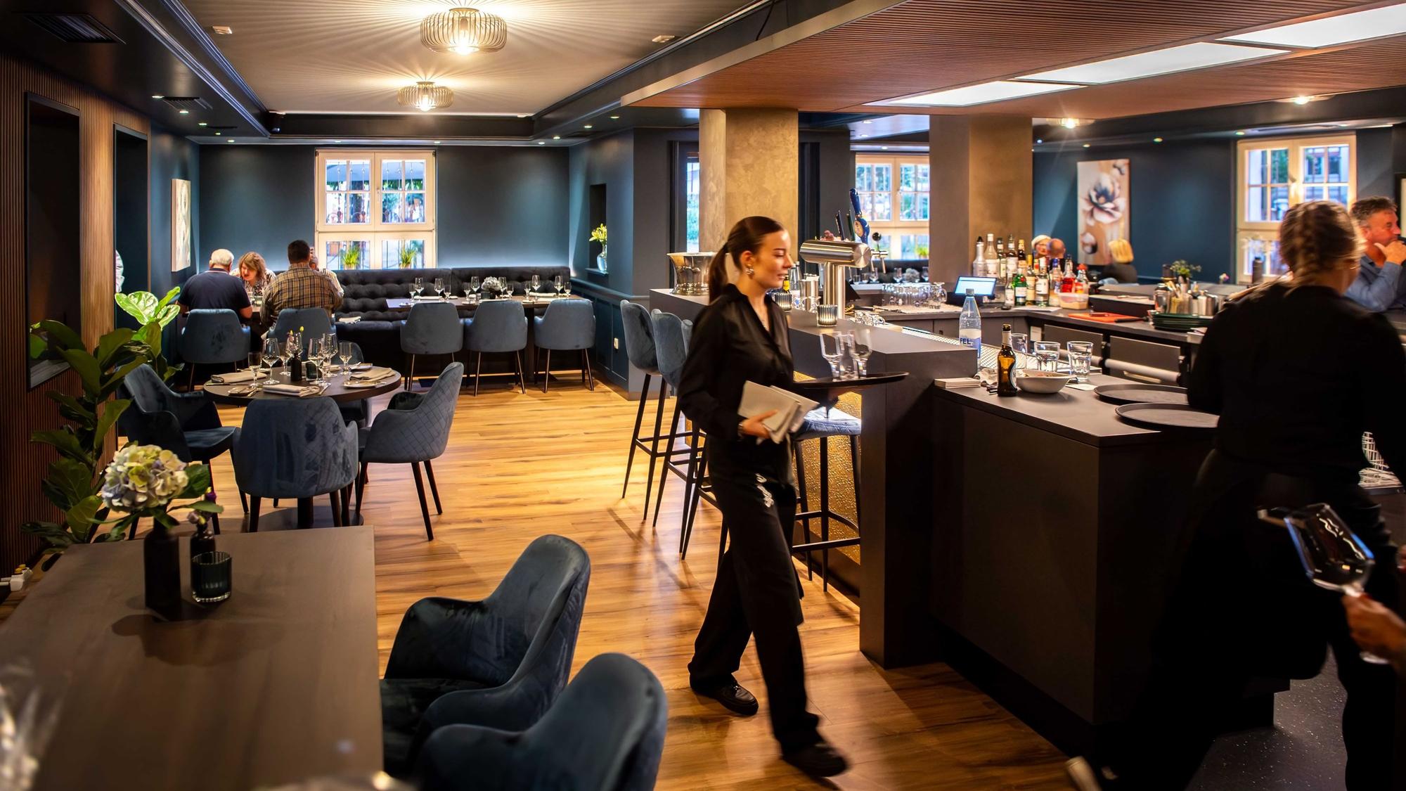 Das Bild zeigt einen Blick in die Posthalterei in Euskirchen. Das Restaurant heißt jetzt 1830.