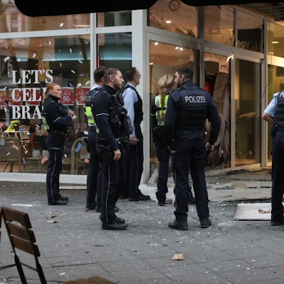 In der Passage zwischen Butlers und dem Nachtclub Vanity hat ein Unbekannter am Montagmorgen (16.9.2024) einen Sprengsatz gezündet.