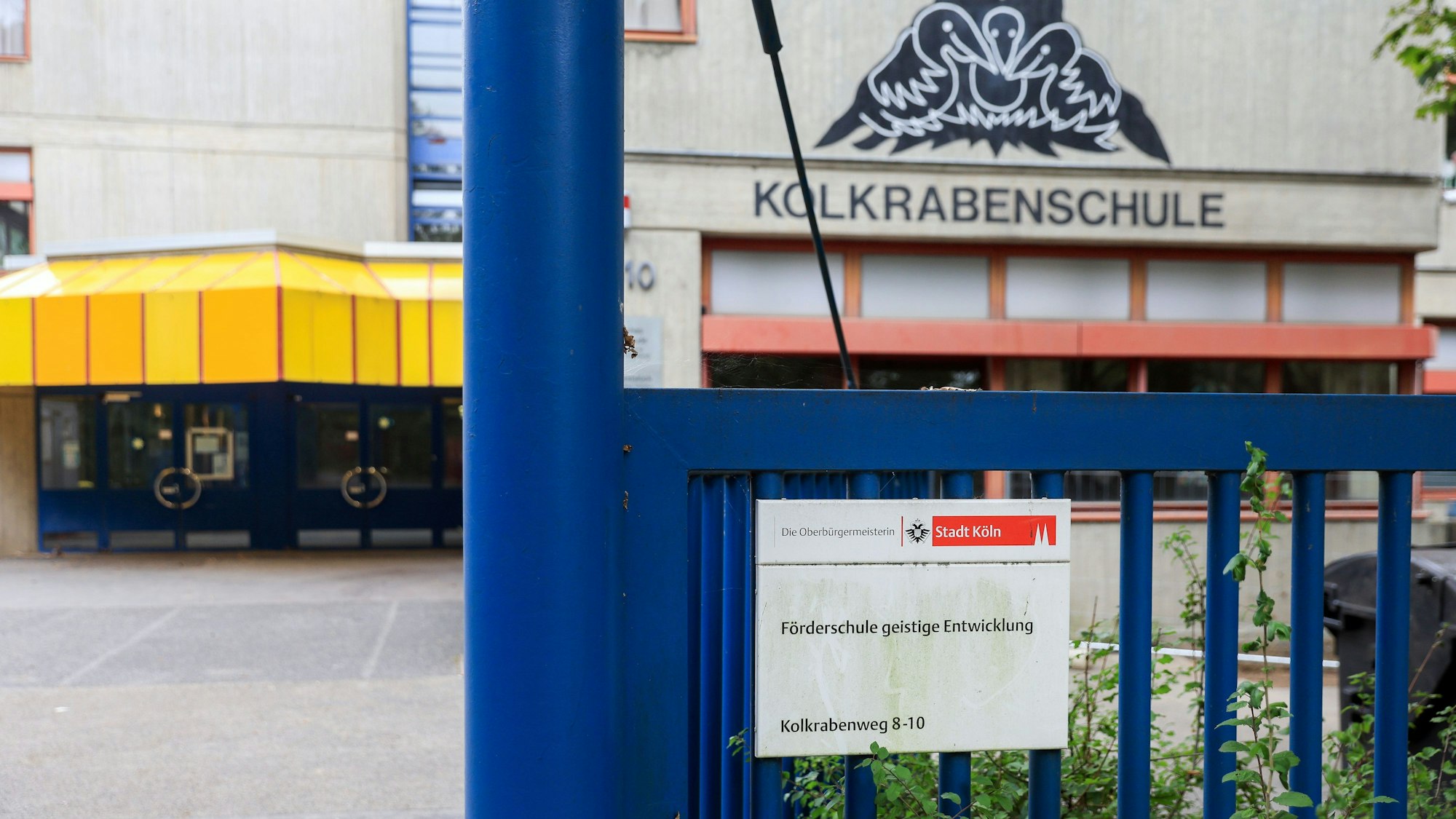 16.09.2024, Köln: Außenansicht der Kolkrabenschule.
Förderschule Kolkrabenweg mit dem Förderschwerpunkt „Geistige Entwicklung“.
