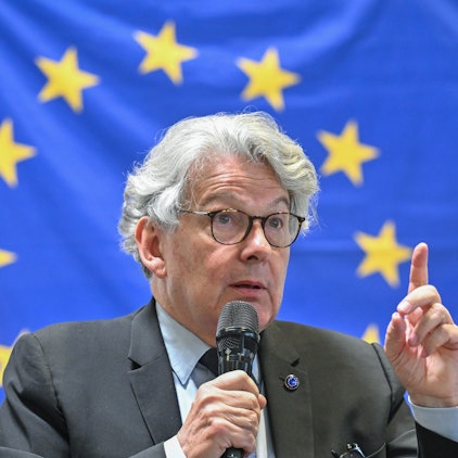 Thierry Breton, EU-Kommissar für Binnenmarkt und Dienstleistungen, spricht auf der Veranstaltung.