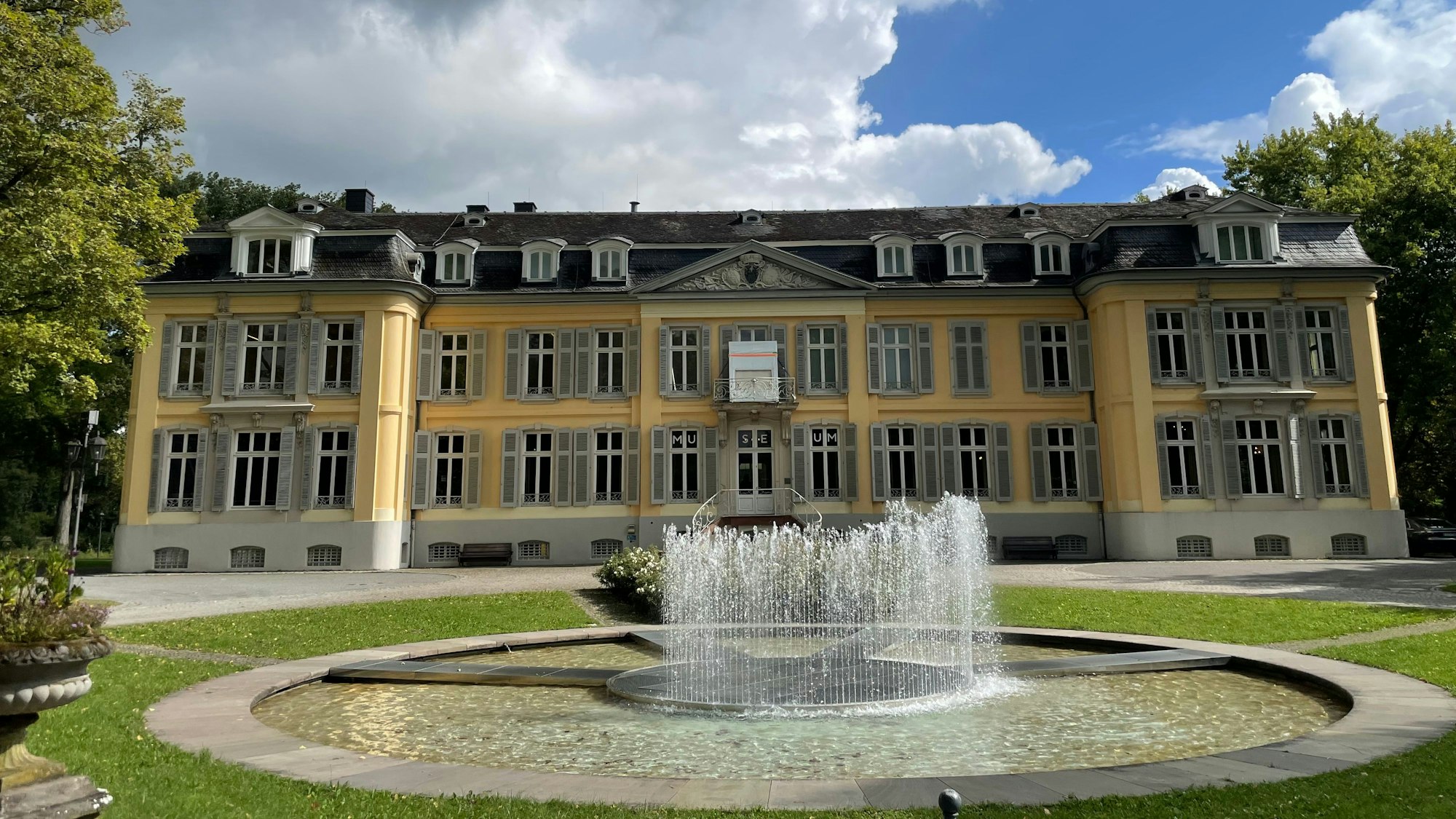 Schloss Morsbroich