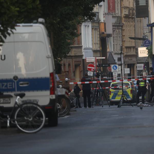 Ein Tatort an der Ehrenstraße ist abgesperrt.