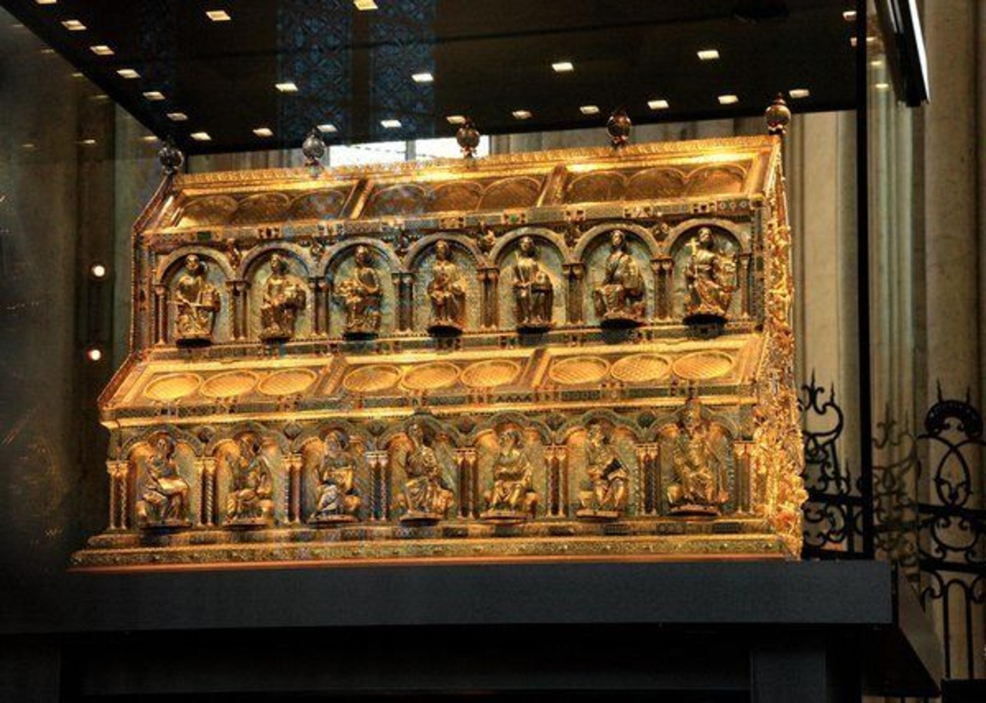 Der Dreikönigsschrein im Kölner Dom (Symbolfoto)