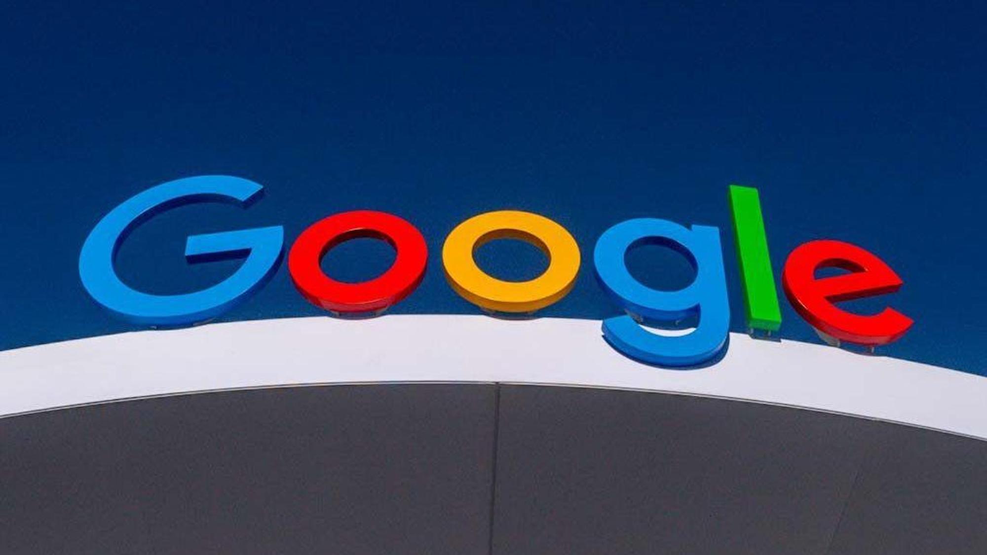 Das Logo von Google ist auf dem Pavillon des Internet-Konzerns auf der Technik-Messe CES in Las Vegas zu sehen.
