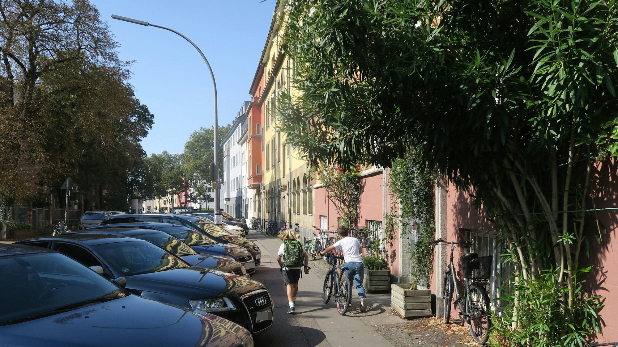 Ab dem Haus Nußbaumerstraße 72 soll nach Vorstellung des Antragstellers ein Haltebereich für Schulbusse eingerichtet werden.