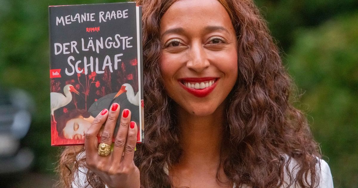 Neues Buch von Melanie Raabe hatte Premiere in Wiehl | Kölner Stadt ...