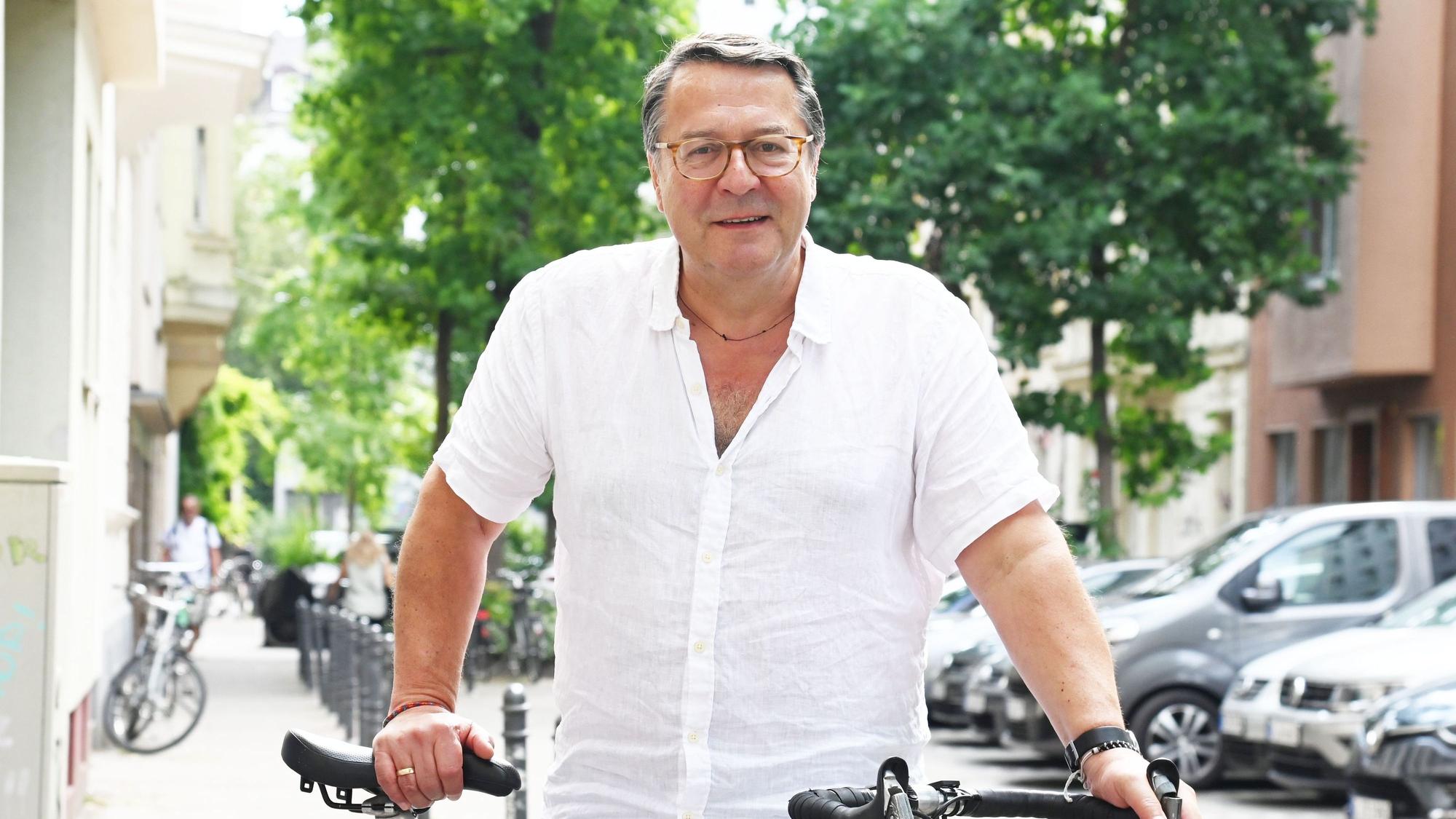 Hans Mörtter.