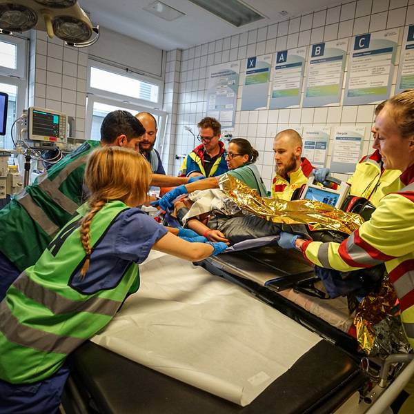 Im Klinikum simulierte man die Versorgung der 15 Verletzten.
