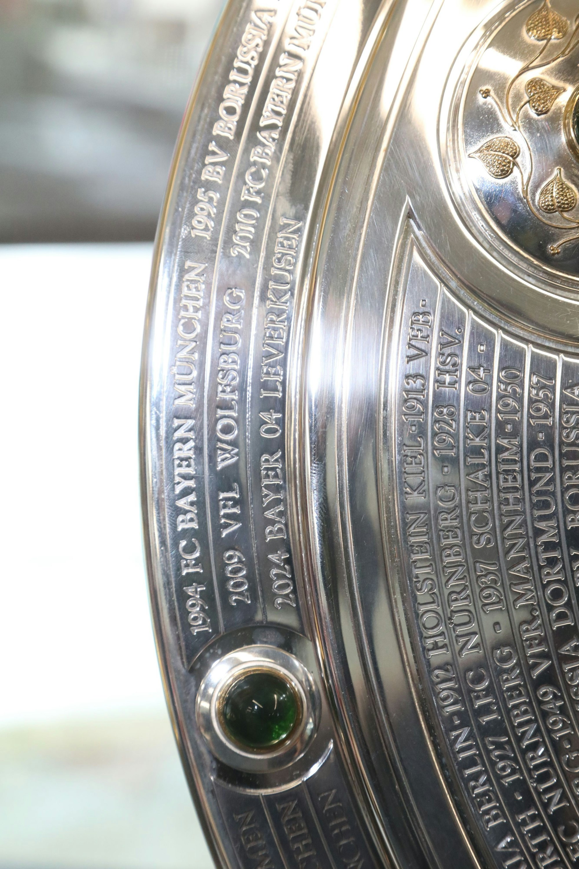 23.09.2024, Köln: Der amtierende deutsche Fußballmeister, Pokal- und Supercupsieger Bayer 04 Leverkusen besucht den Kölner Stadt-Anzeiger im Neven-DuMont-Haus. Foto: Arton Krasniqi