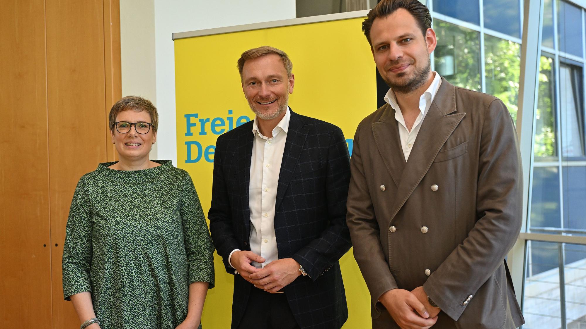 Forsbach. Genohotel. FDP-Empfang mit Christian Lindner. v.l. Dorothee Wasmuth. Christian Lindner, Dr. Alexander Engel