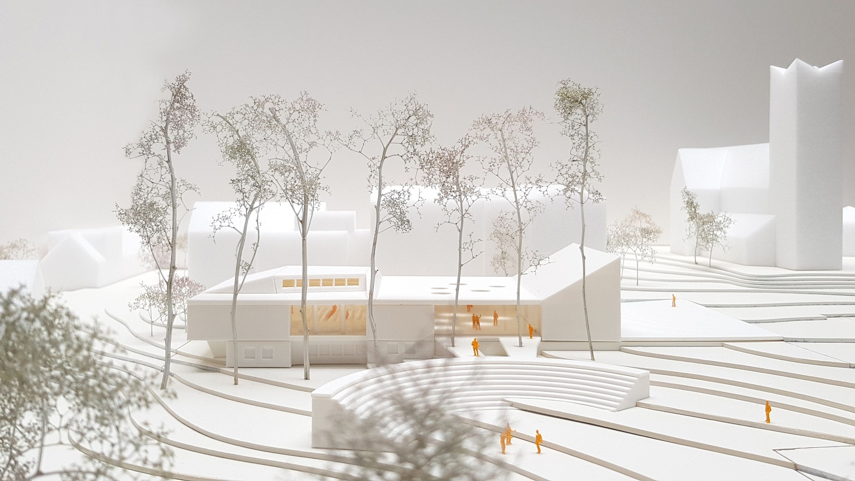 Ansicht des Hauses der Kulturen im Modell. Im Vordergrund der Luchtenberg-Richartz-Park