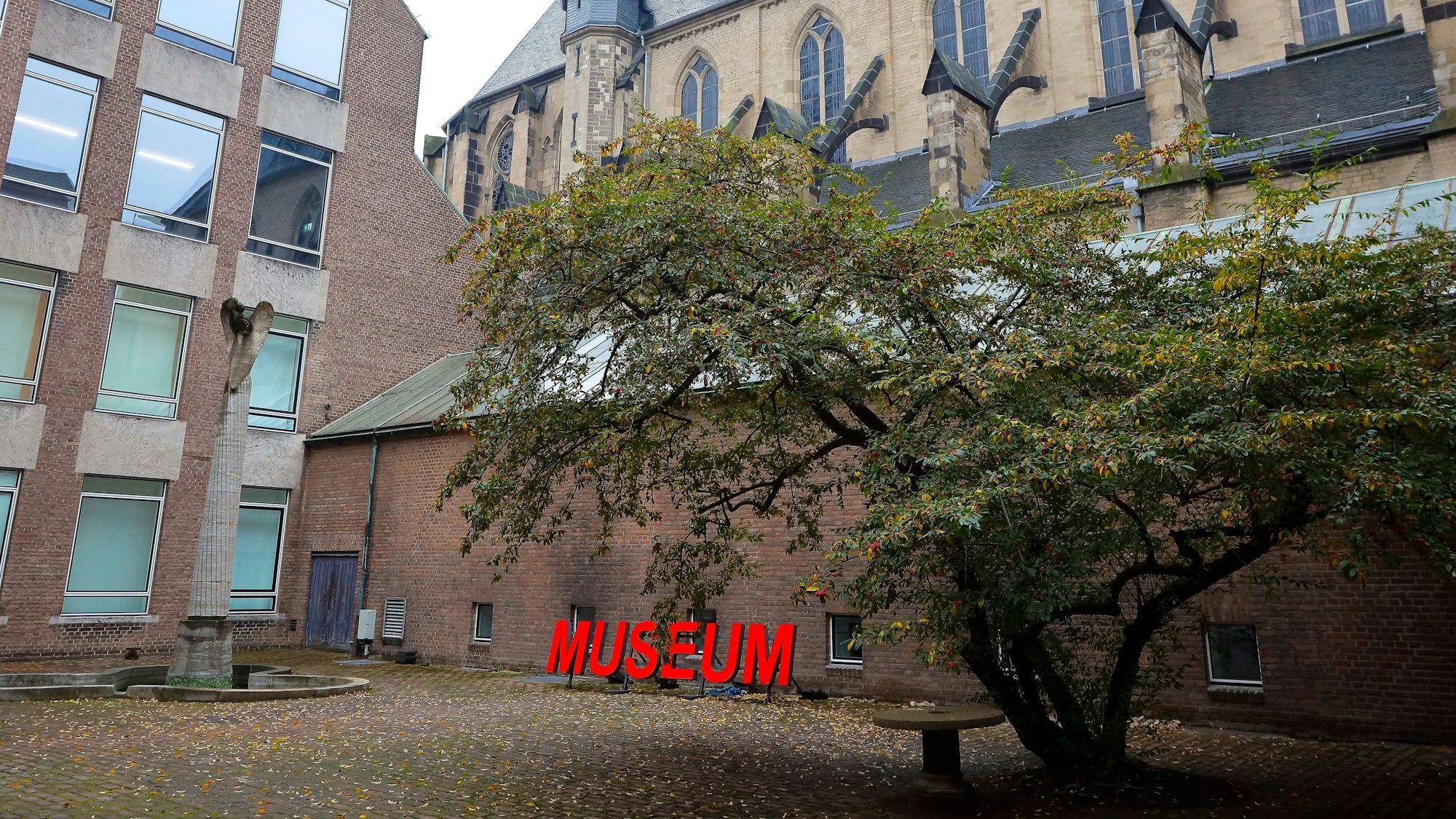 Das Museum für angewandte Kunst (MAKK) im Dezember 2023 (Symbolfoto)