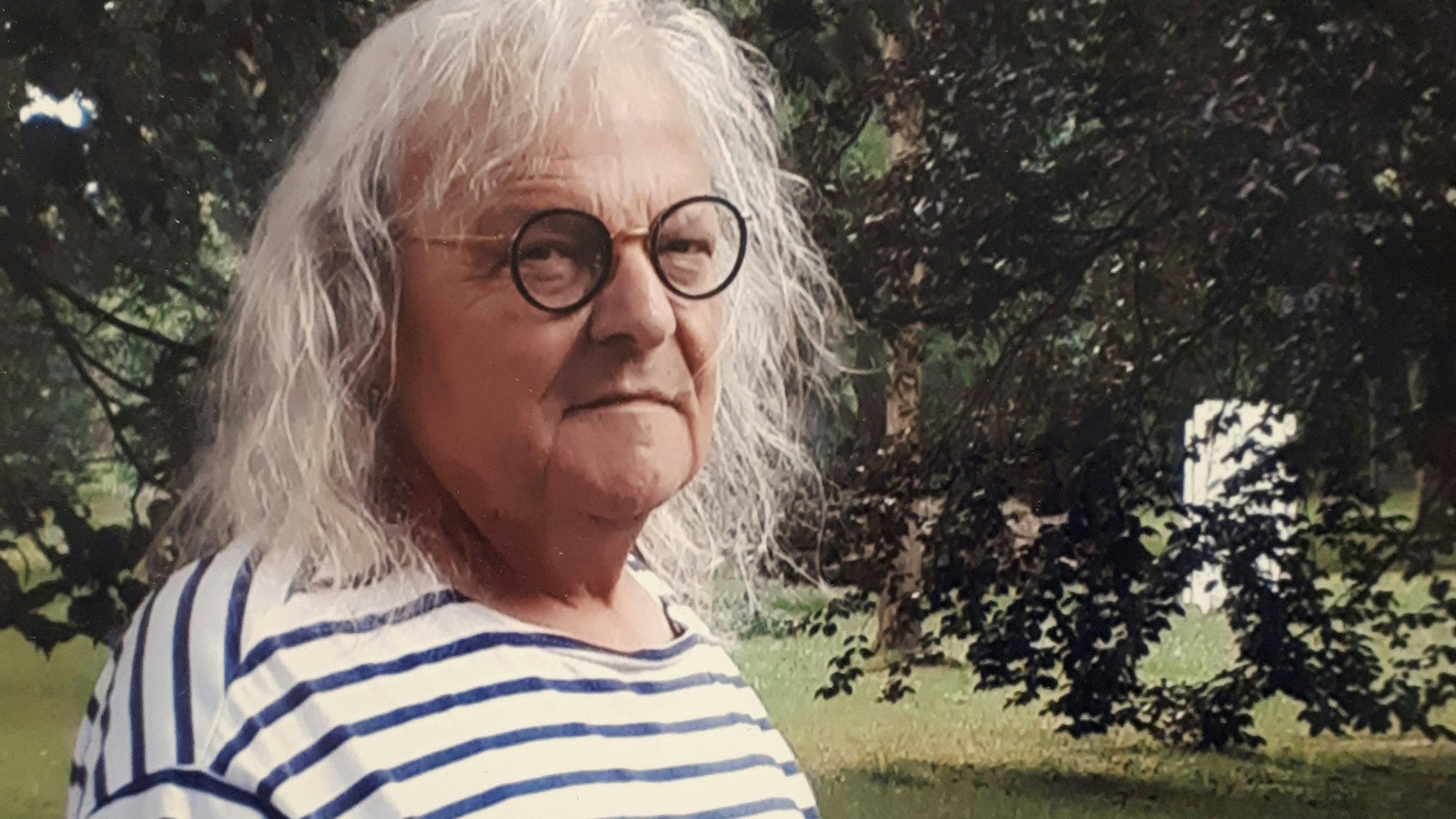 Das Bild zeigt den Künstler Harald M. Meyer-Schrauth.