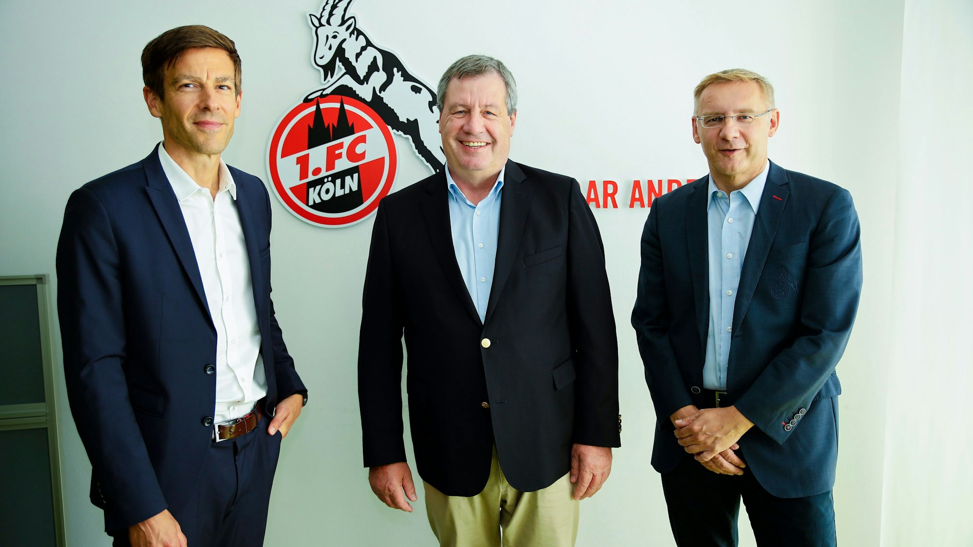 Carsten Wettich, Werner Wolf und Eckhard Sauren (v.l.) beim Gesprächstermin im Geißbockheim