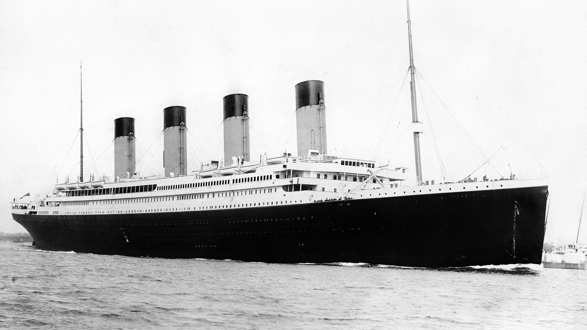 Die echte Titanic vor ihrer Jungfernfahrt.
