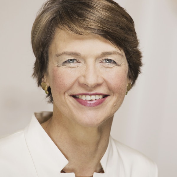 Elke Büdenbender ist die Ehefrau des Bundespräsidenten und engagiert sich für gerechte Bildungschancen von Kindern und Jugendlichen.