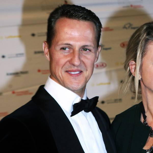 Formel-1-Rennfahrer Michael Schumacher und seine Frau Corinna kommen am 10.11.2012 in die Alte Oper in Frankfurt am Main zum 31. Deutschen Sportpresseball.