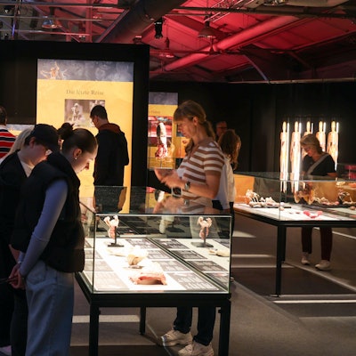 Die Ausstellung wurde im Juni in Köln eröffnet.