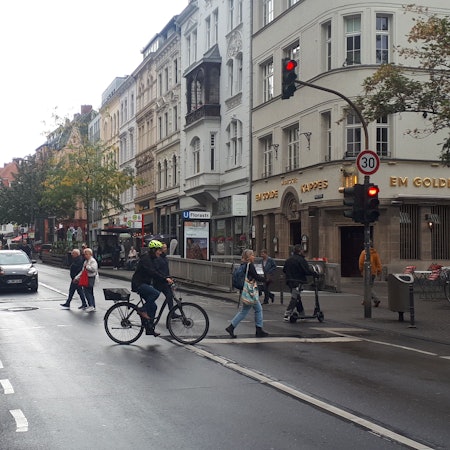 Die Fußgängerampel am „Golde Kappes“.