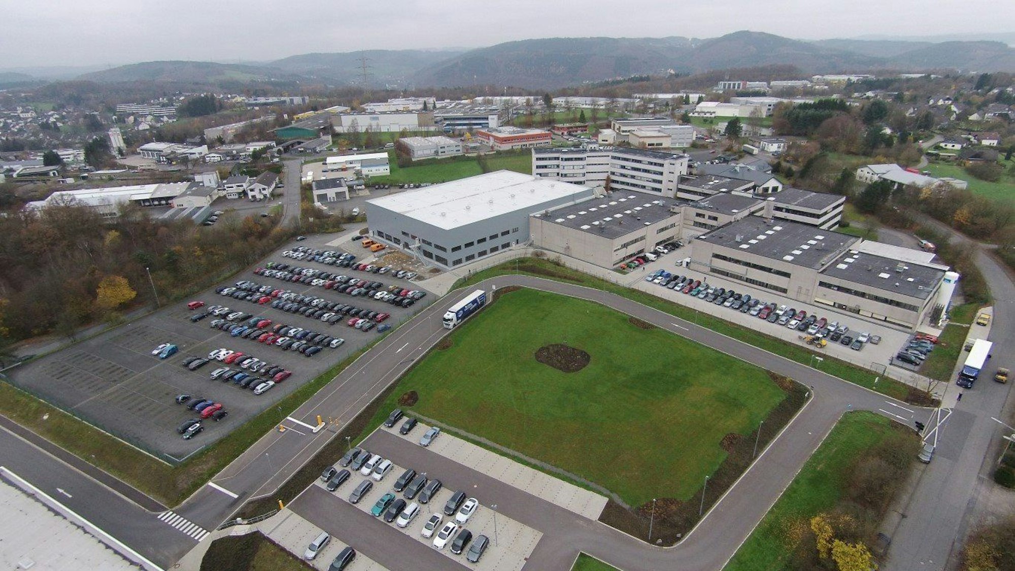 Ein Luftbild des Betriebsgeländes.