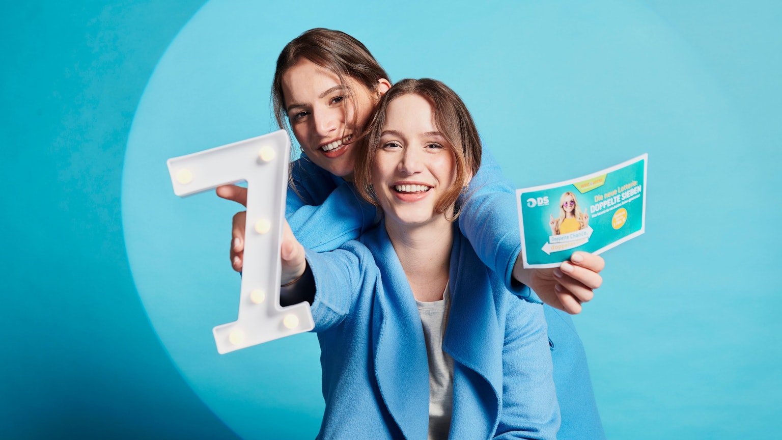 In vielen Kulturen wird die Sieben mit Glück und positiven Ereignissen in Verbindung gebracht. Auch bei Spiel 77, beim Rubbellos „Super 7“ und der Lotterie Doppelte Sieben lässt die Zahl aufs große Glück hoffen.