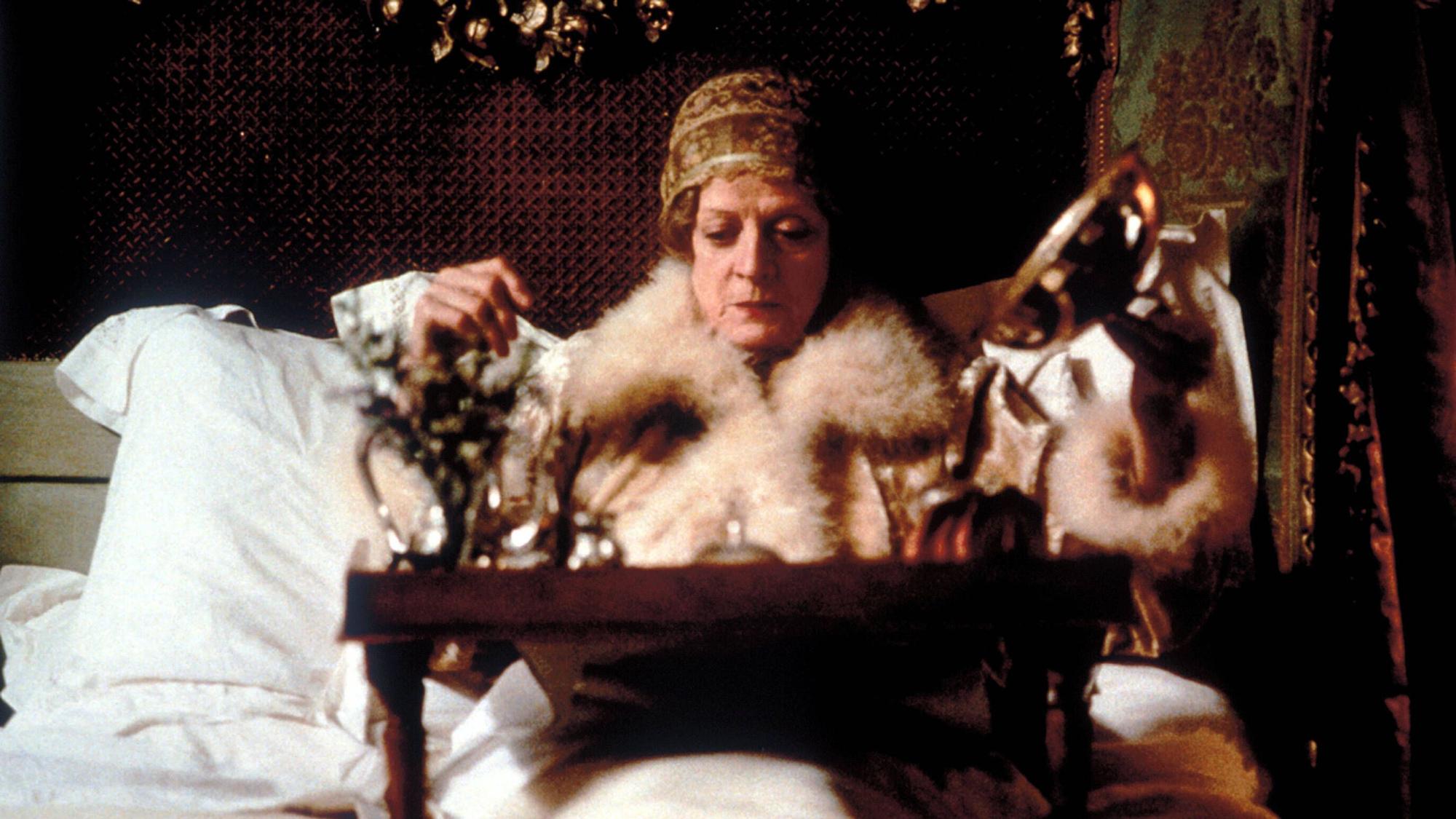 Maggie Smith als Constance, Countess of Trentham in „Gosford Park“
