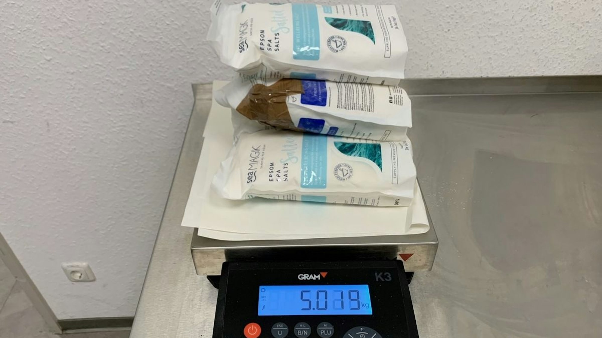 Mehr als fünf Kilogramm Ketamin als Badesalz getarnt