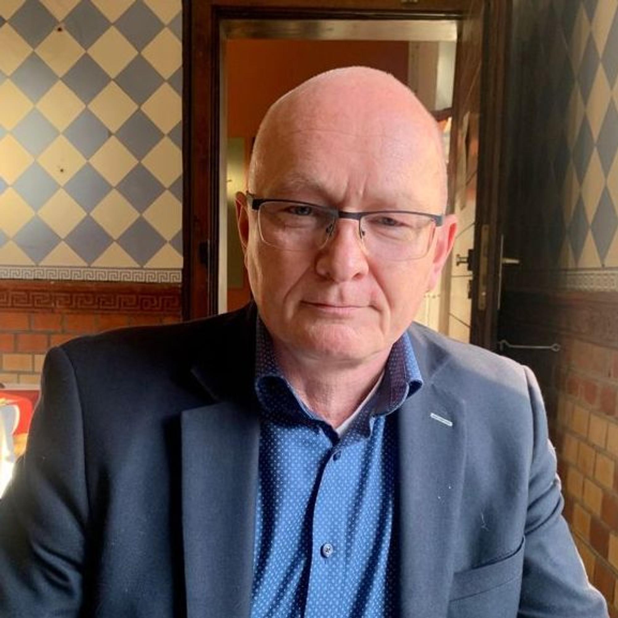 Das Bild zeigt Stefan Weirich.