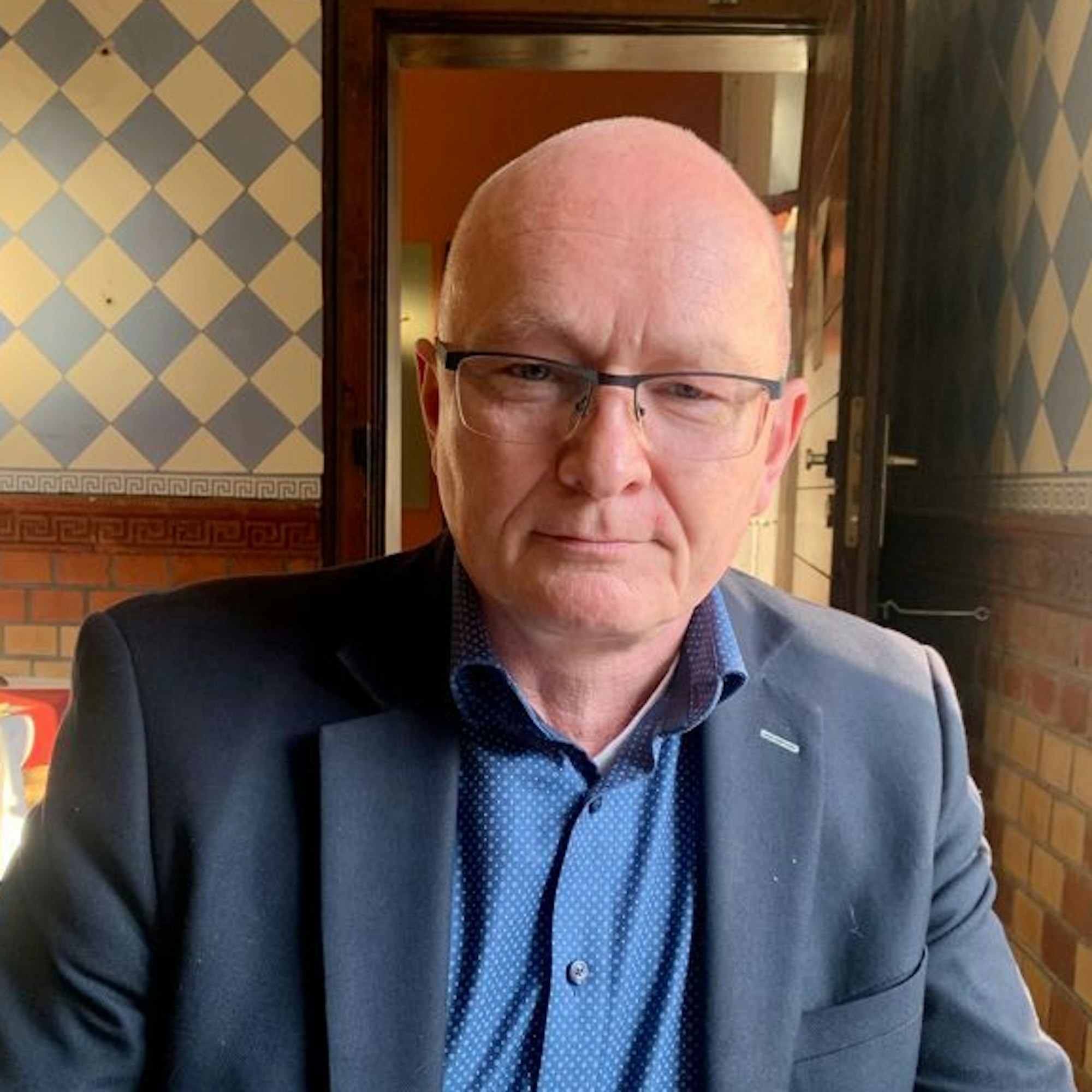 Das Bild zeigt Stefan Weirich.