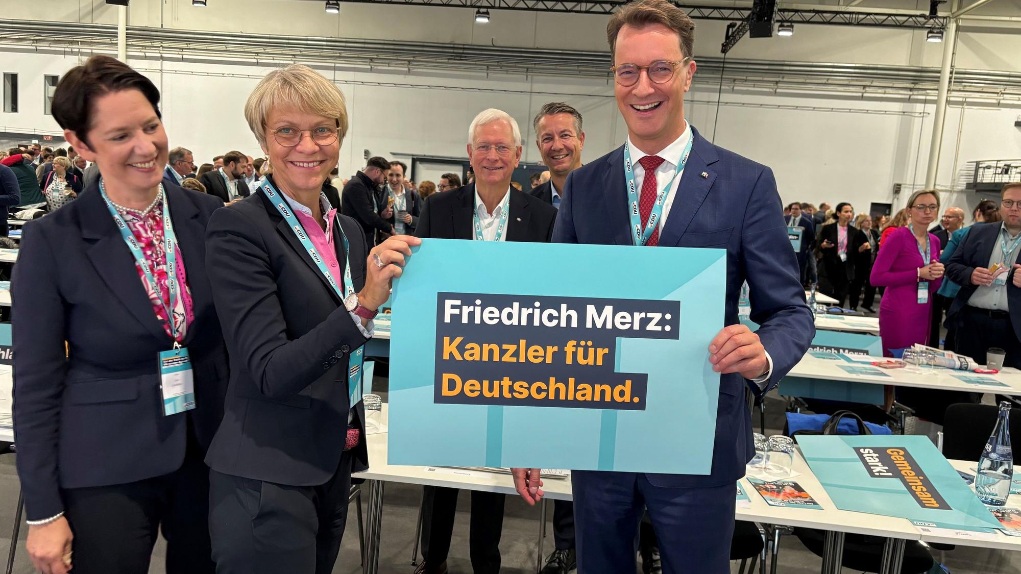 NRW-Ministerpräsident Hendrik Wüst (CDU) auf dem Landesparteitag der NRW-CDU in Münster.