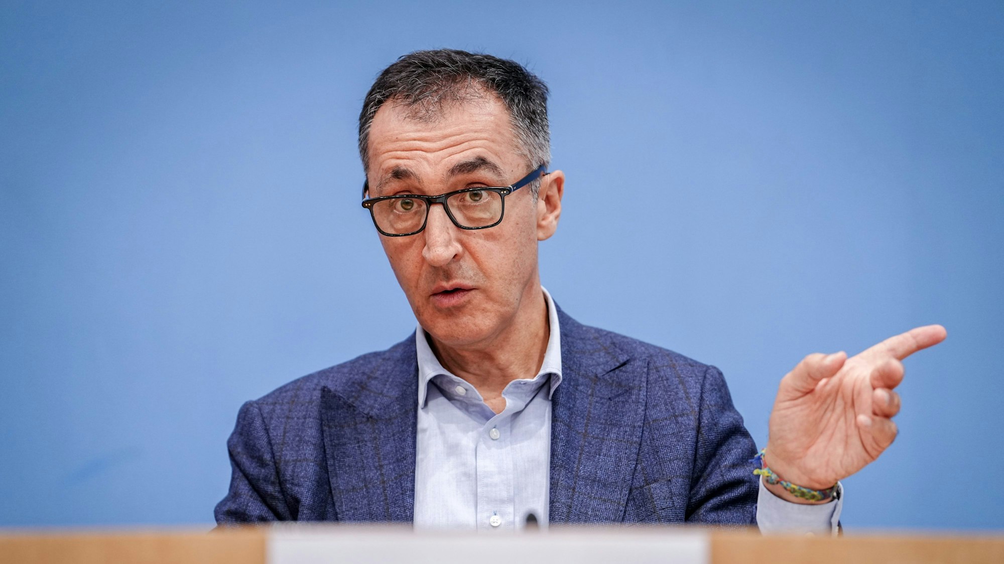 Cem Özdemir in der Bundespressekonferenz.