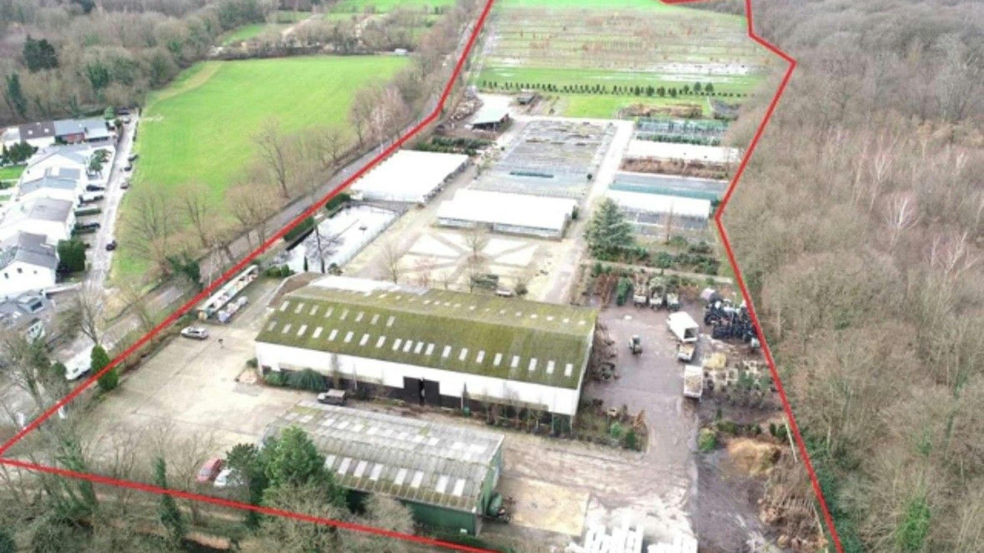 Auf dem Bild ist eine Luftaufnahme des Geländes für die ZUE zu sehen