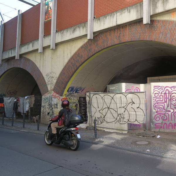 Noch keine Lösung in Sicht: Derzeit fühlt sich niemand wirklich für die Bahnbögen zuständig.