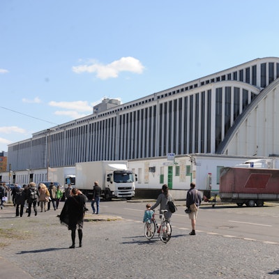 Die 21 Meter hohe Halle des Großmarkts von 1940 steht unter Denkmalschutz und wird in die neue „Parkstadt Süd“ integriert.