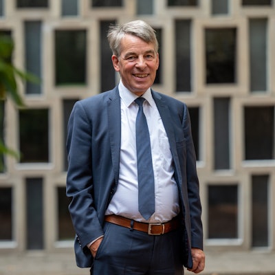 01.08.2022, Köln: Dr. Albrecht Schröter. Der ehemaliger Oberbürgermeister von Jenaist evangelischer Pfarrer. Foto: Uwe Weiser