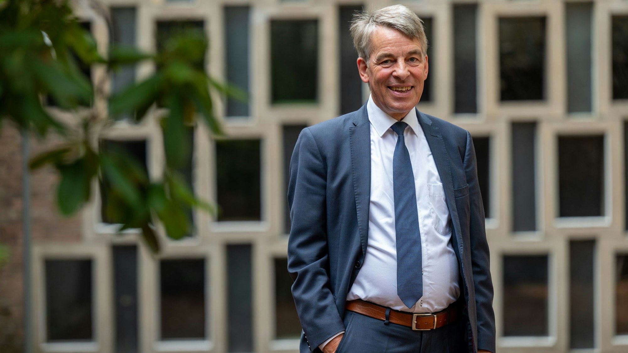 01.08.2022, Köln: Dr. Albrecht Schröter. Der ehemaliger Oberbürgermeister von Jenaist evangelischer Pfarrer. Foto: Uwe Weiser