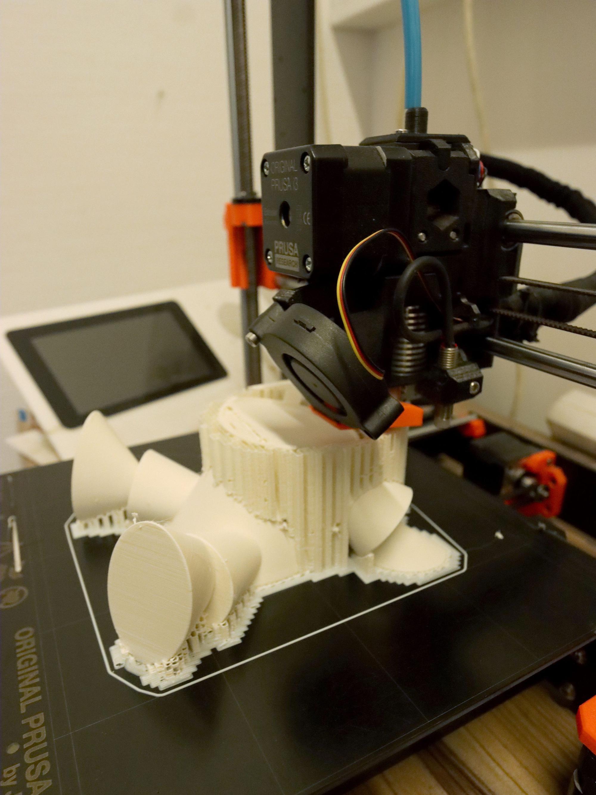 Ein 3D-Drucker in Aktion.