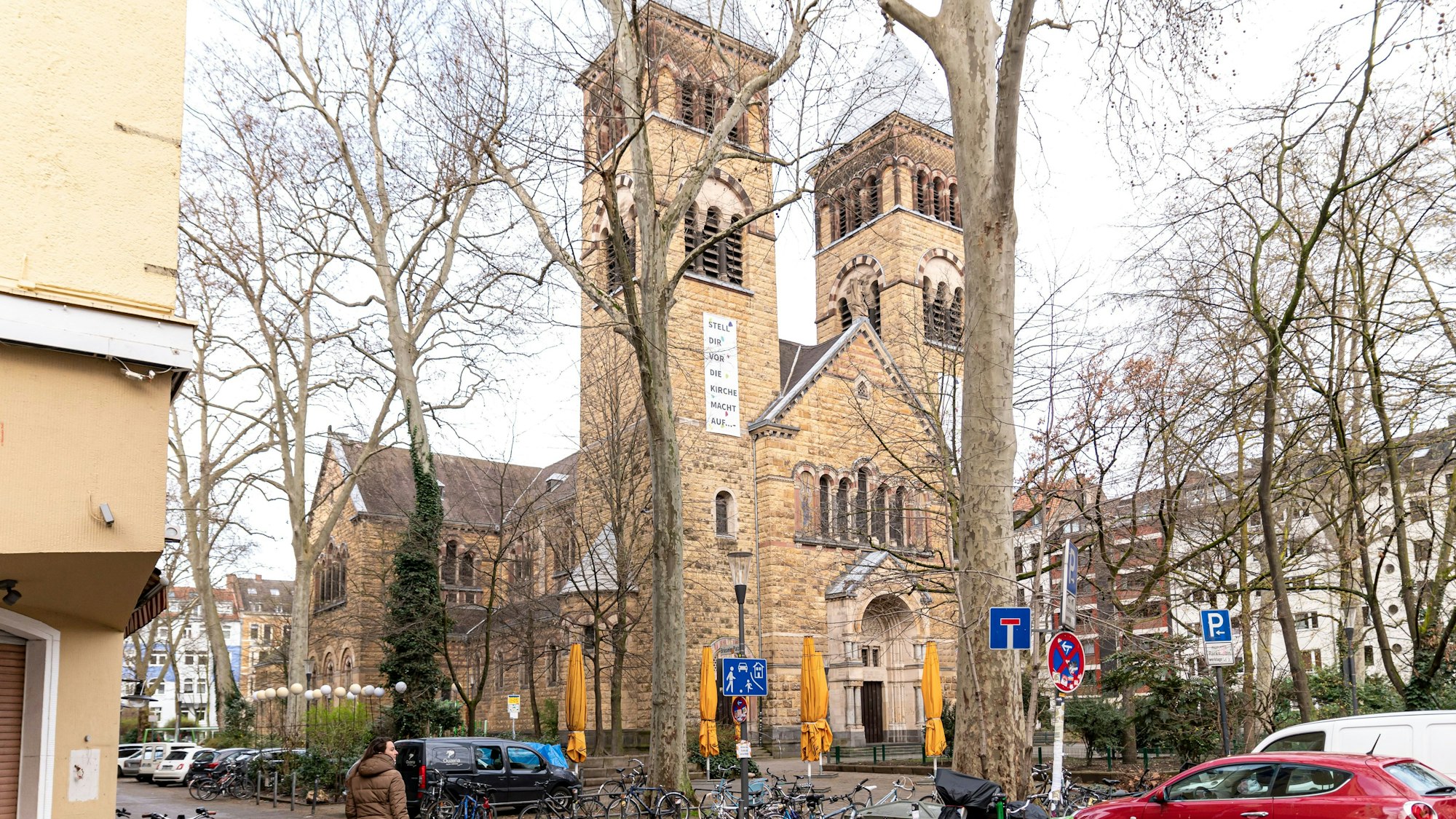 Die Kirche St. Michael am Brüsseler Platz