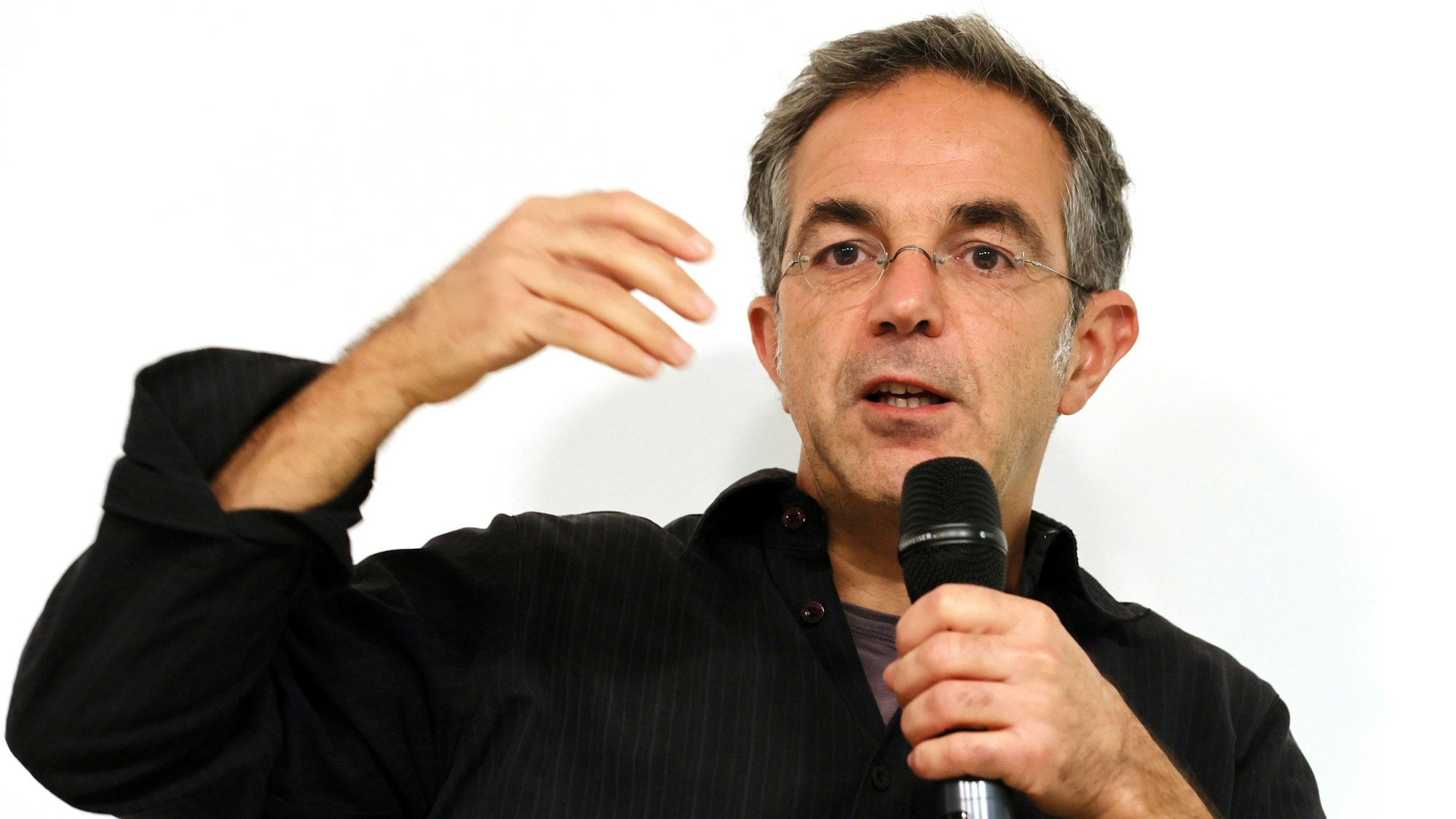 Navid Kermani in der Talkreihe frank&frei des Kölner Stadt-Anzeiger in der Karl-Rahner-Akademie