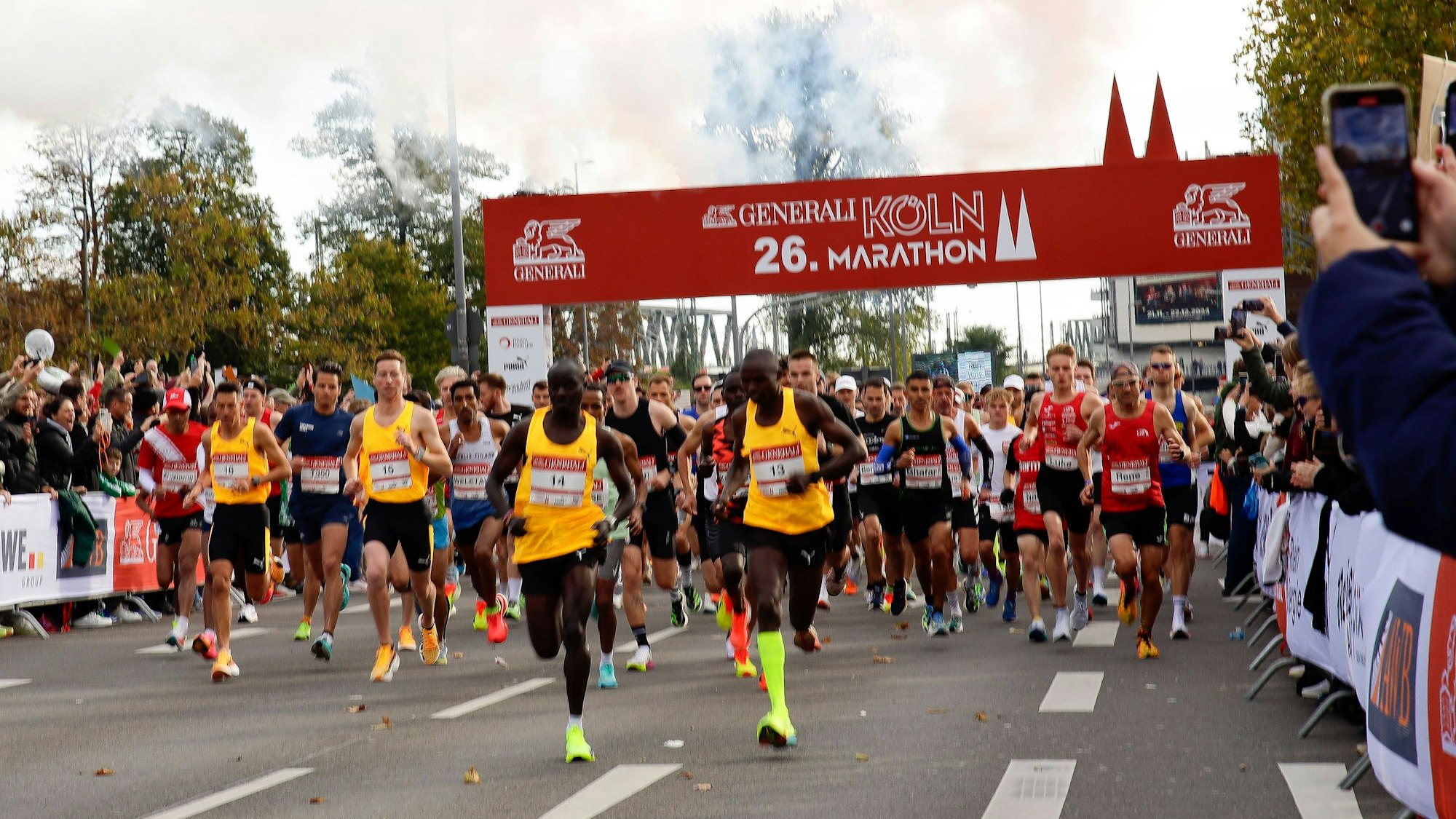 Der Start am Ottoplatz in Deutz