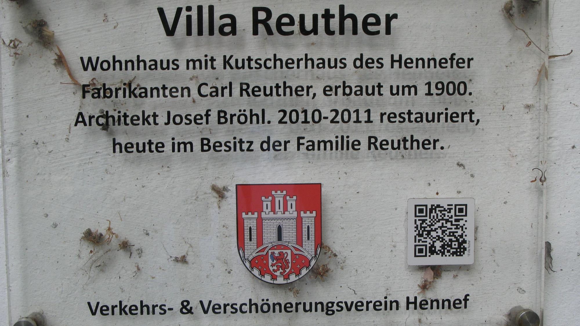 Schild an der Villa Reuther