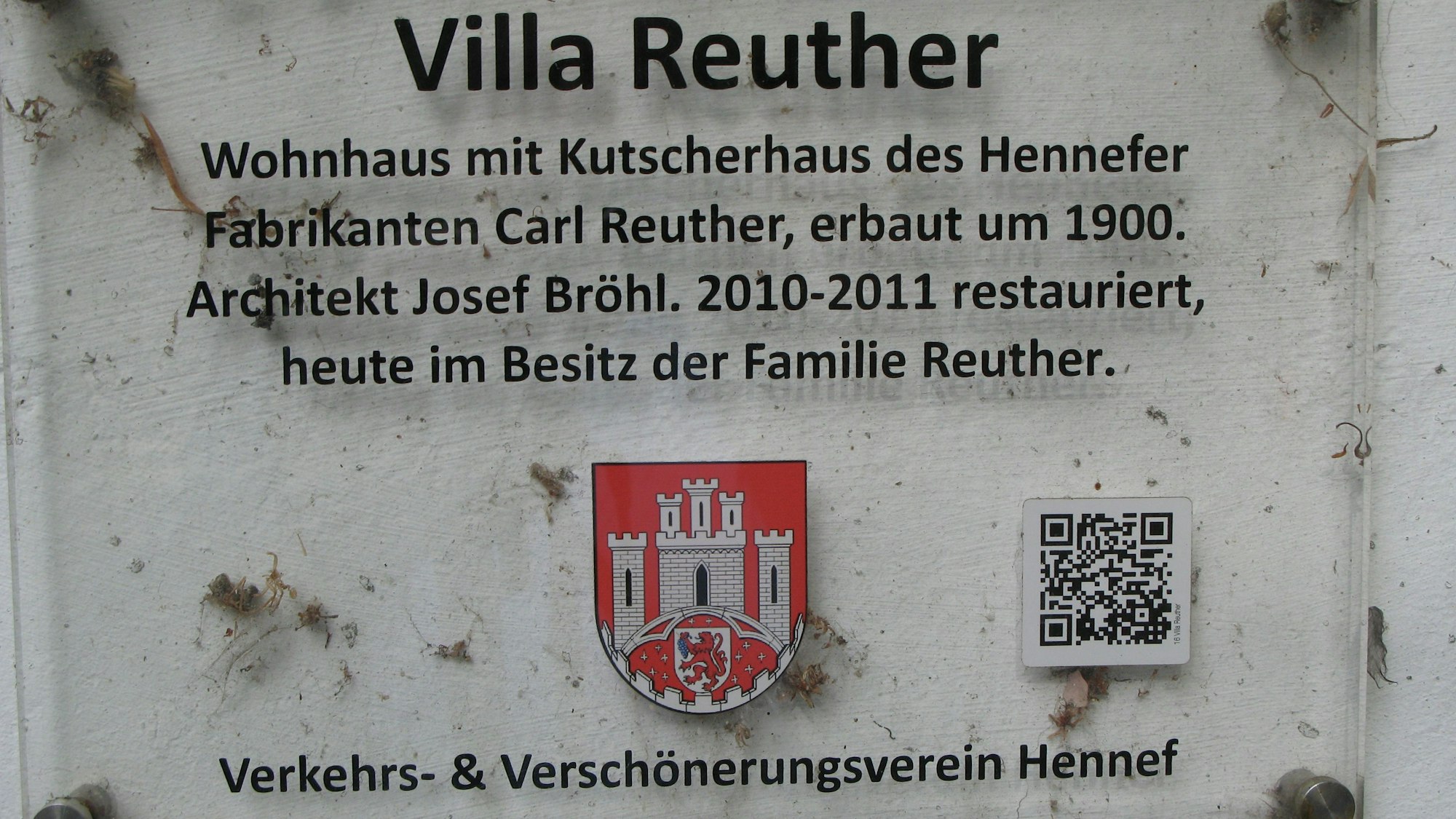 Schild an der Villa Reuther
