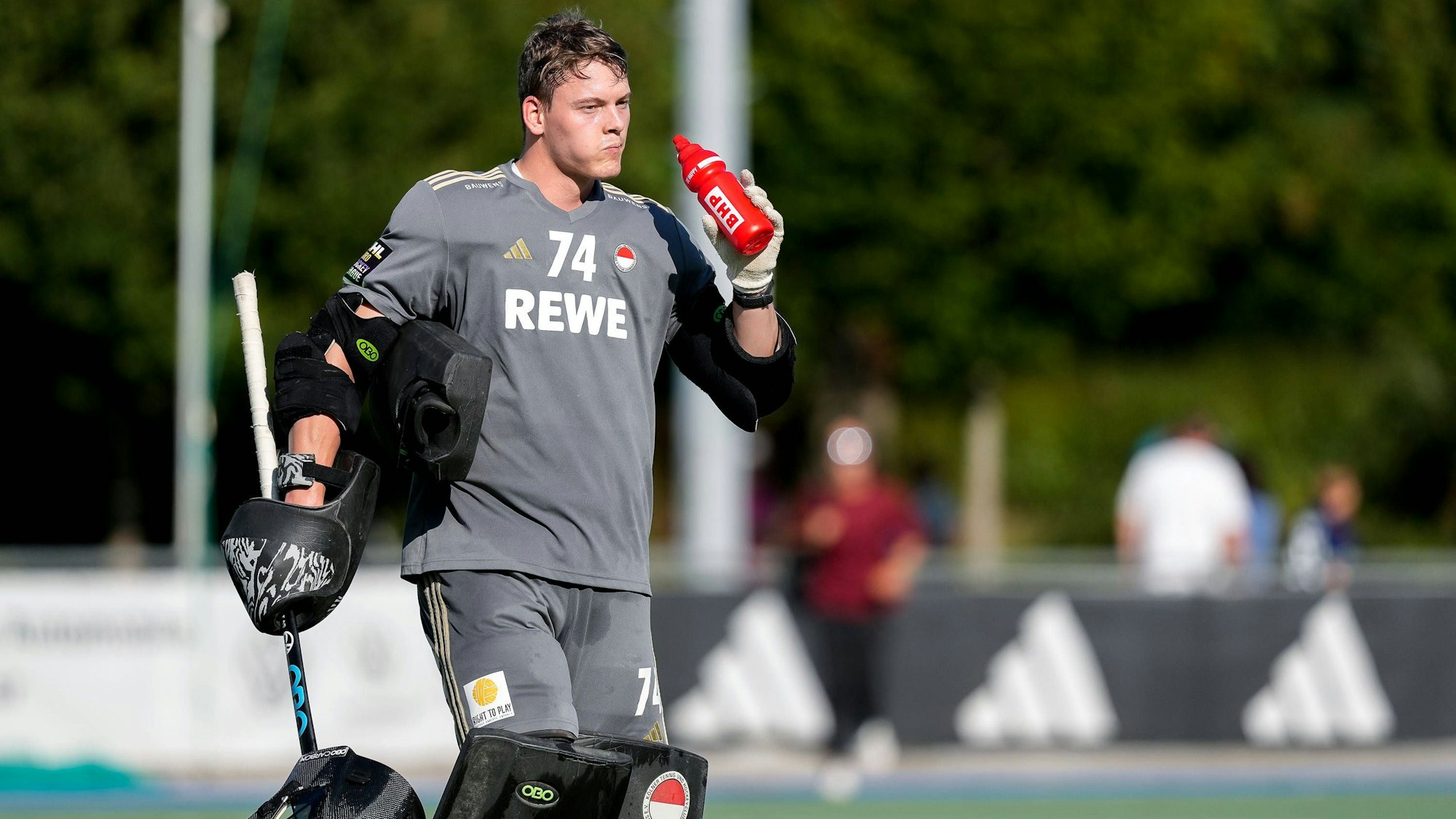 Jean-Paul Danneberg Torwart, KTHC, 74, Einzelbild, Einzelfoto, Aktion, Action, 21.09.2024, Mannheim Deutschland, Hockey, 1. Bundesliga, Herren, Mannheimer HC - Rot-Weiss Köln *** Jean Paul Danneberg Goalkeeper, KTHC, 74 , single picture, single photo, action, action, 21 09 2024, Mannheim Germany , Hockey, 1 Bundesliga, Men, Mannheimer HC Rot Weiss Köln xozx