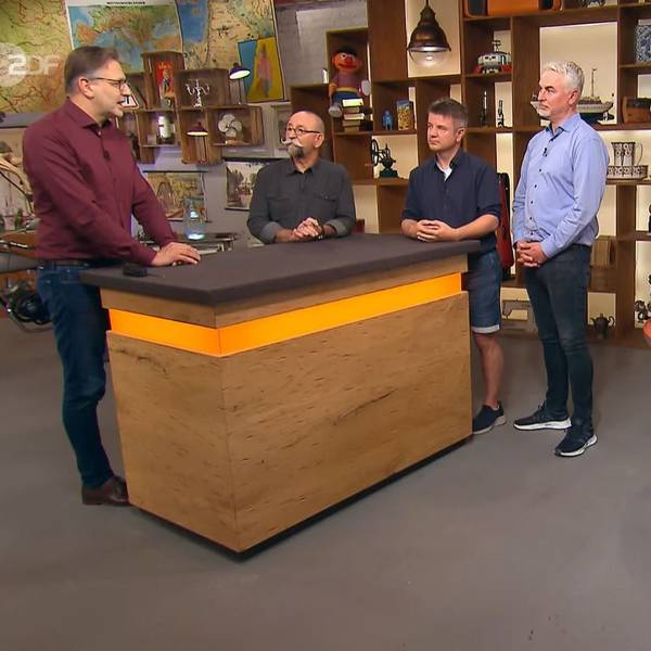 Christian und Lars Lührig (v.r.) mit Horst Lichter und Detlev Kümmel bei „Bares für Rares“.