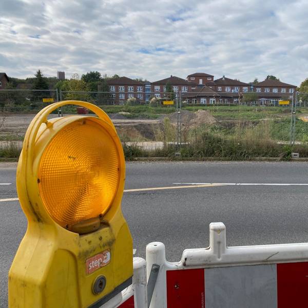 Zu sehen ist der Bauplatz der Feuerwache an der Römerstraße.